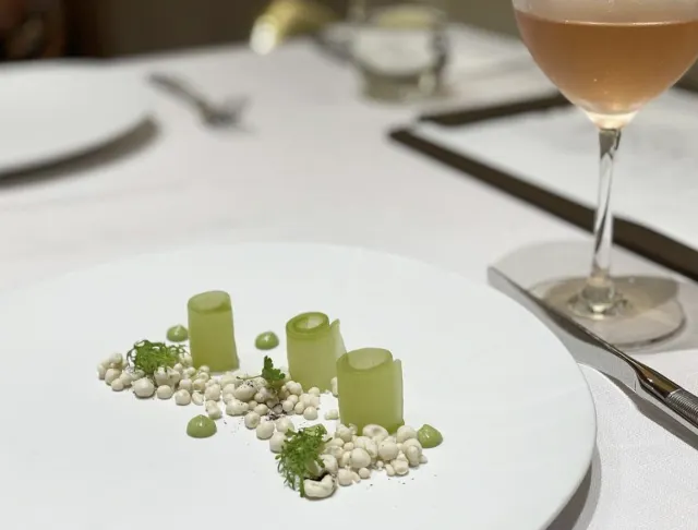 【2023米其林餐廳】老饕必吃!全台七間位在飯店內的摘星餐廳