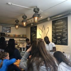 The Happy Pig Pancake Shop 여행 사진