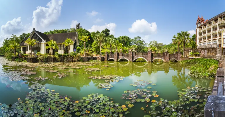 Отзывы об отеле Happy Time Youth's Party Resort Hotel