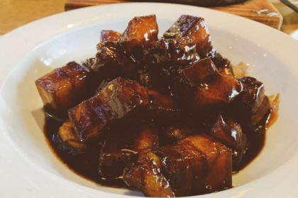 Tian Xiang Bai He Chuang Yi Restaurant