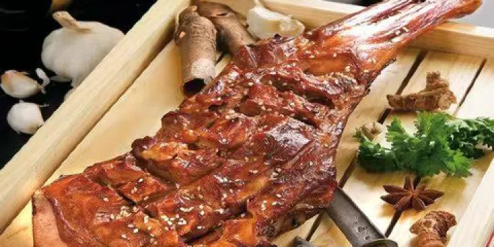 烏蘭布統迎金樓賓館·中餐廳