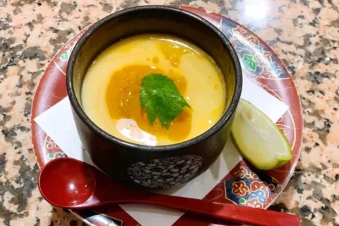 Kaitenzushi Nemuro Hanamaru Ginza