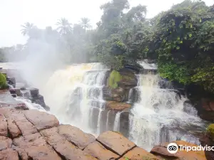 Loufoulakari Falls