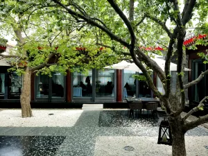 Jing Zhao Yin (Yong He Gong)