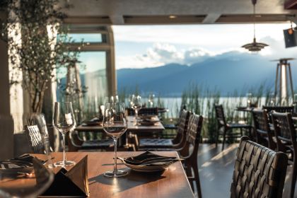 Sky Cloud Sea View Restaurant