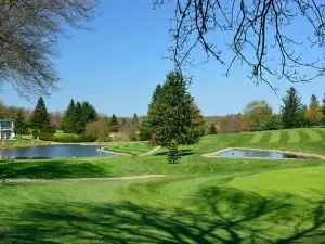 Conley Resort & Golf