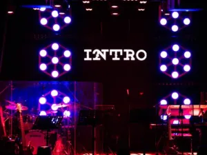 Intro Live现场·酒馆
