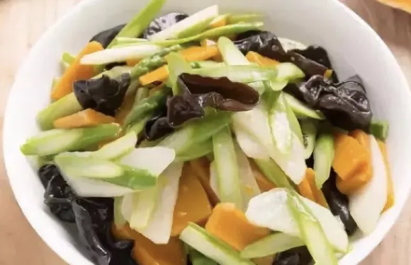 Wine Connection Deli & Bistro - Crystal Ratchapruek