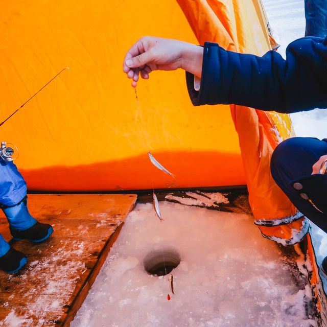 ตกปลาใต้น้ำแข็ง (Ice Fishing) ที่ฮอกไกโด