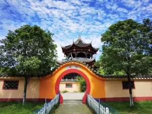 Longxing Temple