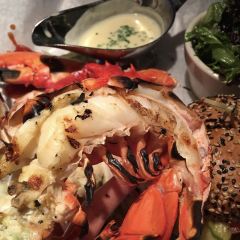 Burger & Lobster User Photo
