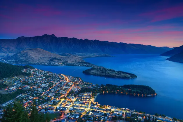 Flights Singapore to Queenstown