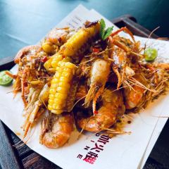 BINGHUO BISTRO User Photo