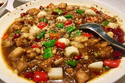 Huayuchuan Restaurant (huaihelu)