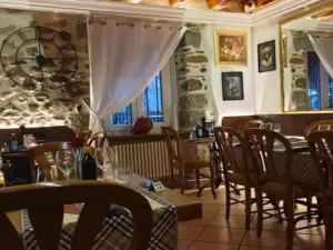 Exclusive Restaurant Pizzeria Cafe
