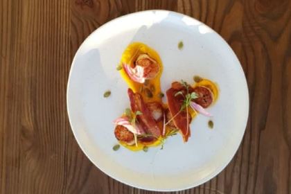 Bay Bay's on Scarborough