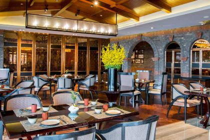 XIANG SHOW HUNAN RESTAURANT