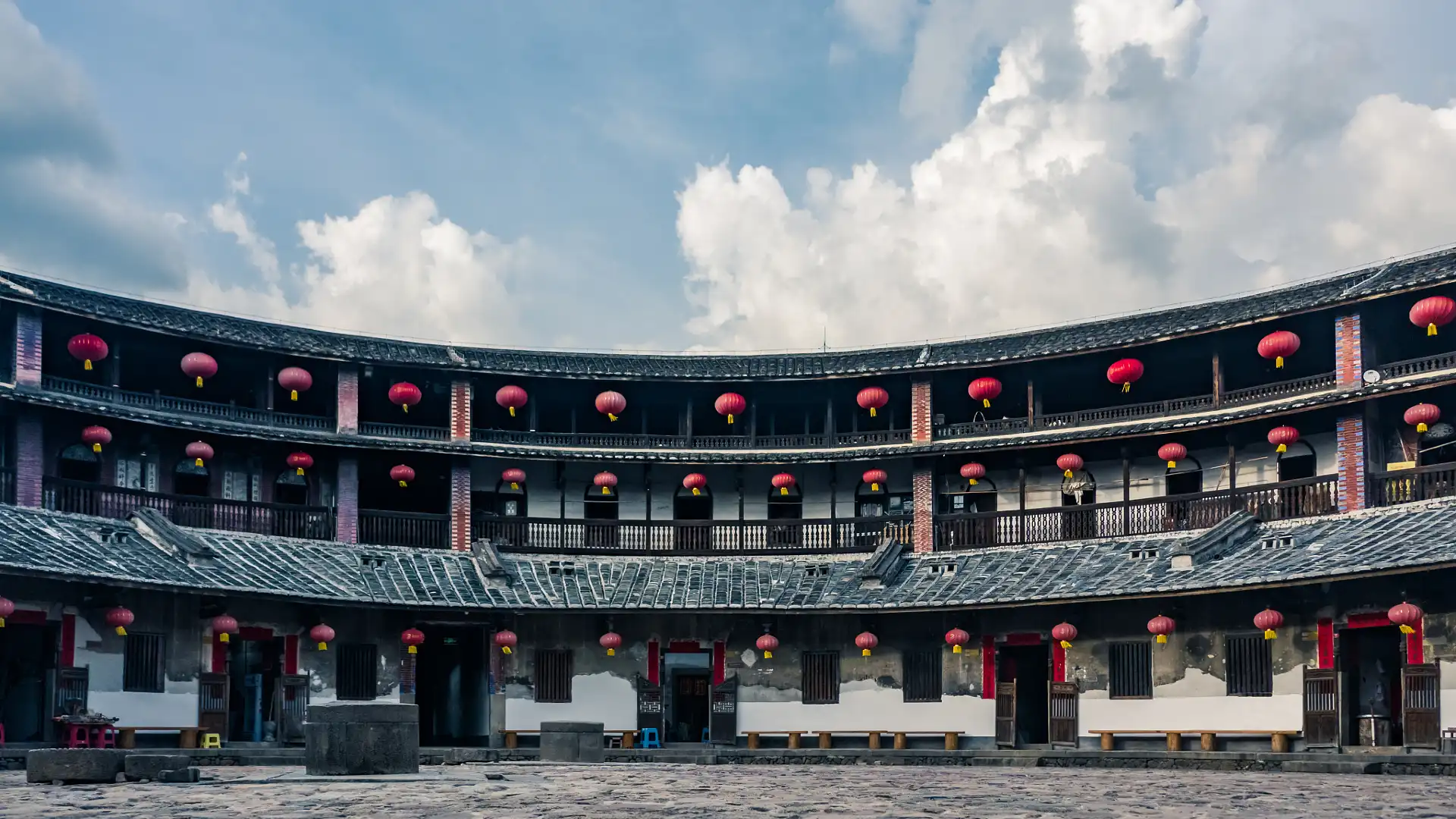 Hotels near Zhangzhou Fujian Tulou (Hua'an) Tourist Area