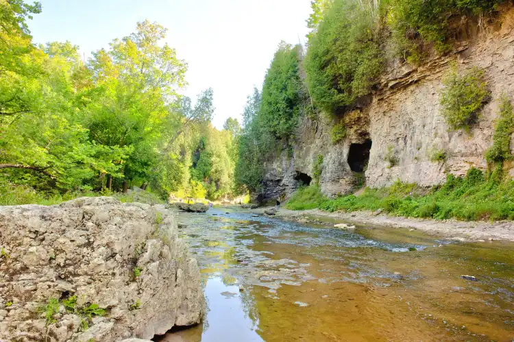 Hotels in Elora