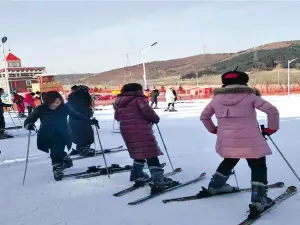 Baiqingzhai Ski Resort
