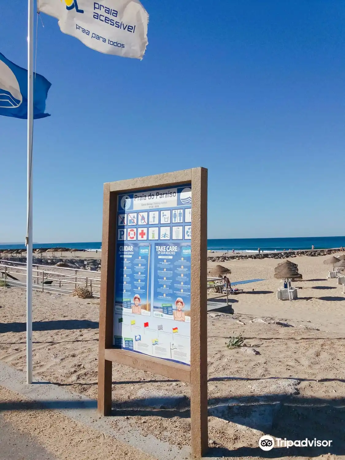 Hotels near Praia do Tarquinio-Paraiso