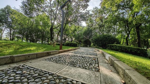 min zu wen hua guang chang