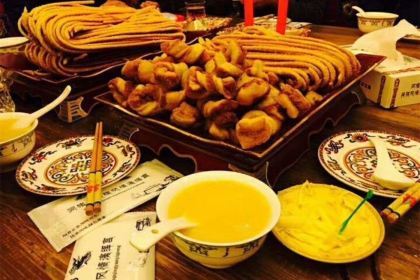 阿格尔民族演艺宫