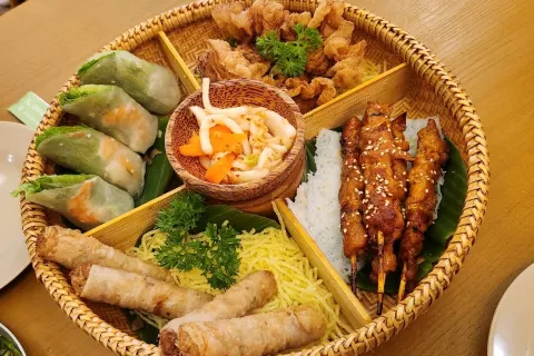 Bếp Cuốn Đà Nẵng