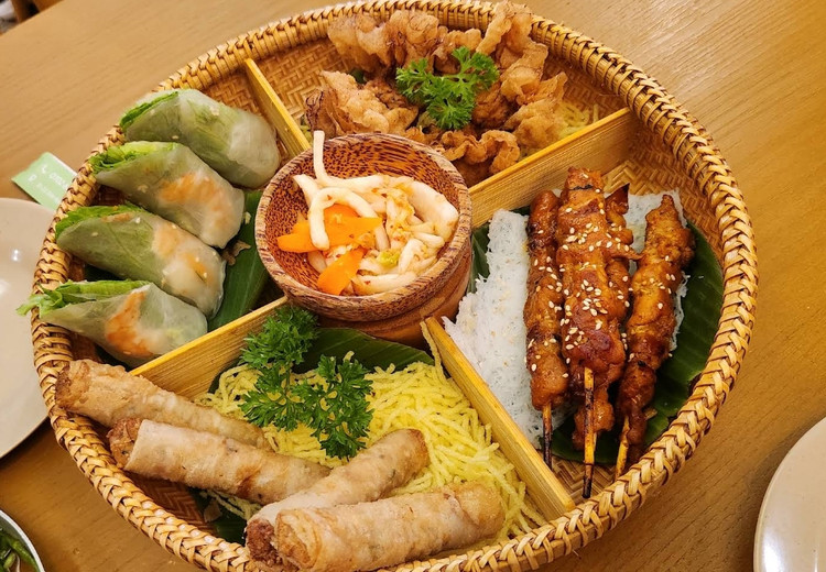 review ẩm thực Đà Nẵng