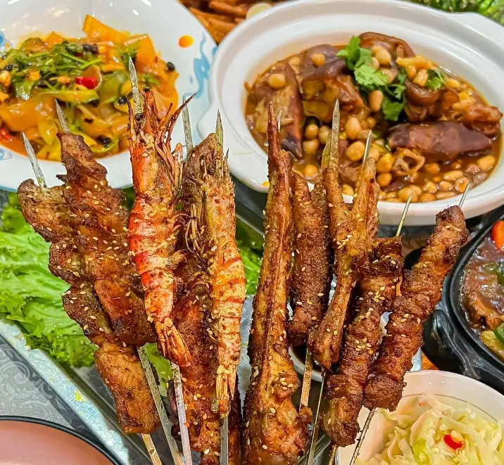 Nhà Hàng Thực Vi Thiên