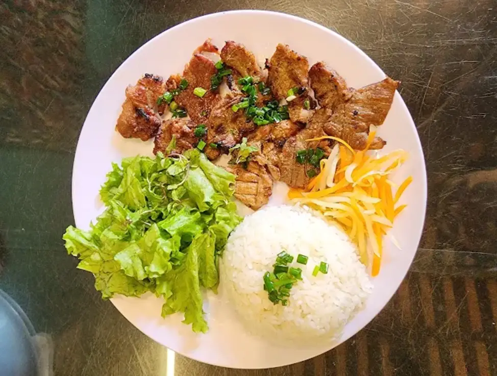 Pho Xua