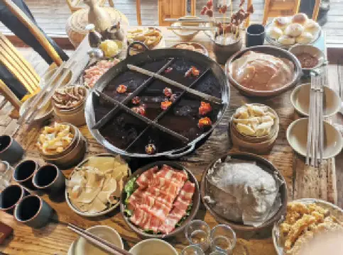 Jiangpudong Barbecue City