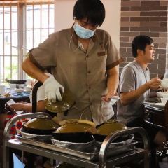红星光发煲仔饭 User Photo