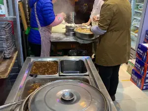 烏蘇市徽鋪椒麻雞店