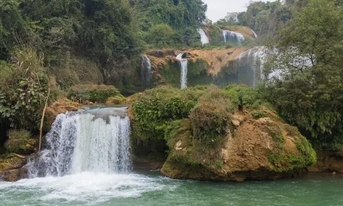 Aibu Waterfall Group