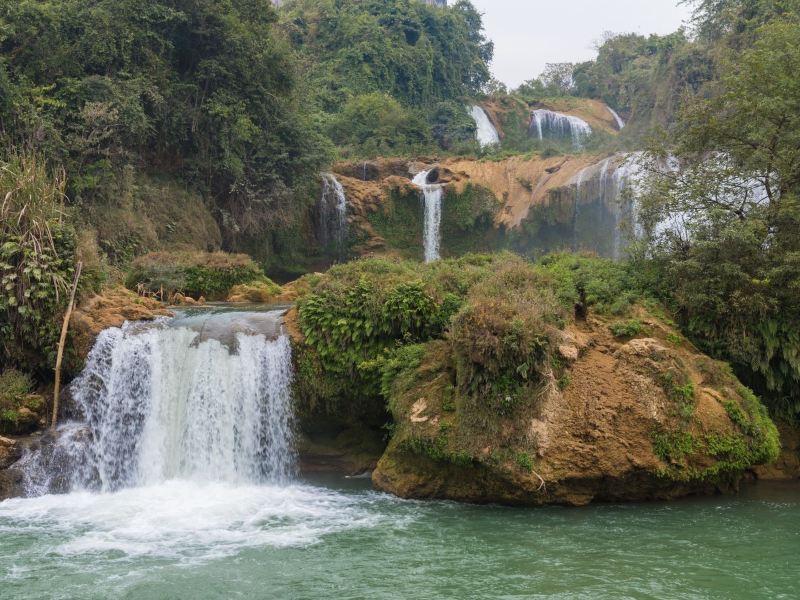 Aibu Waterfall Group