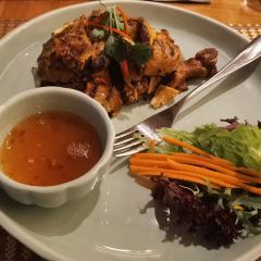 Somboon (Siam Square One) User Photo