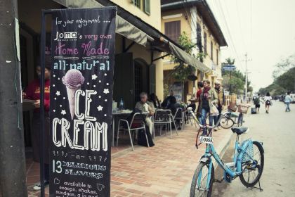 Joma Bakery Café Nam Phou Joma Bakery & Cafe ໂຈມາ ເບເກີຣີ ແລະ ຄາເຟ່