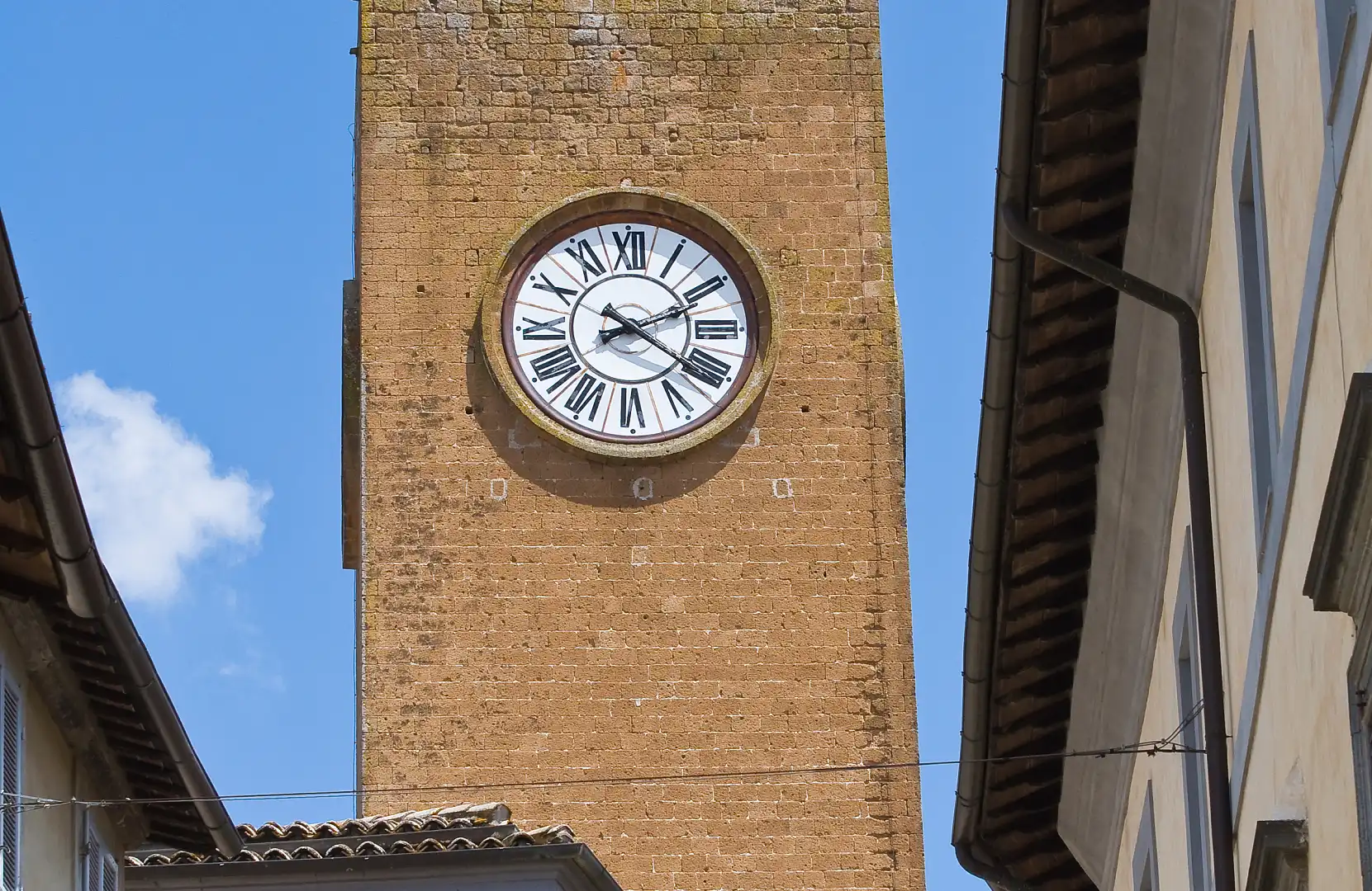 Hotels near Torre del Moro