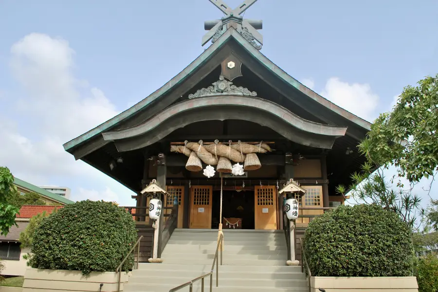 Santuario Hōkoku