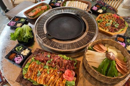 Abuluzicang Restaurant (jiuzhaigou)