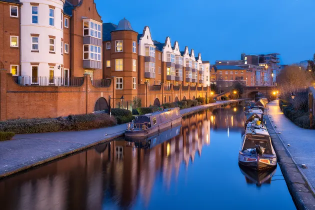 Hotels near Coronation Gardens