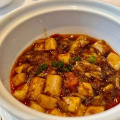 成隆行·颐丰花园(虹桥店) User Photo