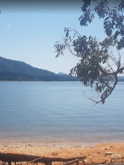 Lake Tinaroo