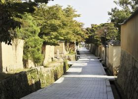 Hotels in der Nähe von Iwakuni Shirohebi Shrine