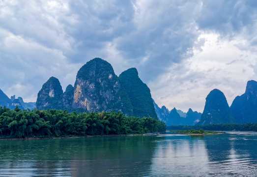 Yangshuo Private Day Tour: Twenty Yuan RMB Scenic Spot, Xingping Ancient Town, Yulong River Bamboo Rafting