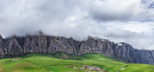 Flights from Tokyo to Xiahe