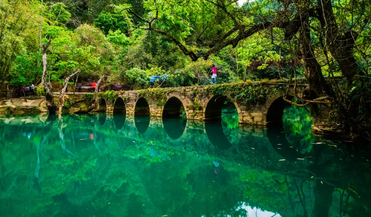 Vé máy bay đi Lệ Ba