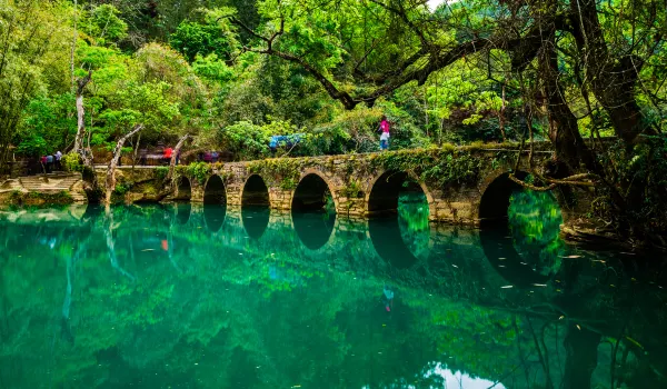 Vé máy bay đi Lệ Ba