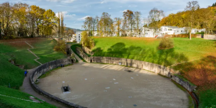 特里爾圓形劇場